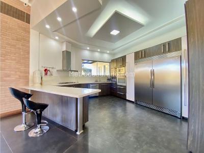 Casa de 3 alcobas en venta en Llanogrande, Rionegro, 300 m² · foto 3 de 20