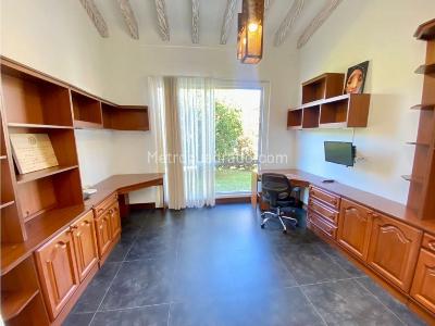 Casa de 3 alcobas en venta en Llanogrande, Rionegro, 300 m² · foto 10 de 20