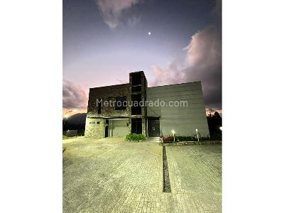 Casa de 3 alcobas en venta en Via Rionegro La Ceja, Rionegro · foto 8 de 19