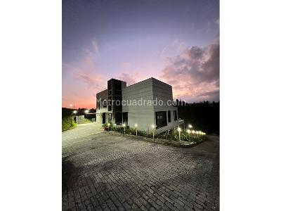 Casa de 3 alcobas en venta en Via Rionegro La Ceja, Rionegro · foto 10 de 19