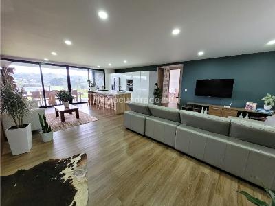 Casa de 4 alcobas en venta en Alto Palmas, Envigado, 500 m² · foto 4 de 20
