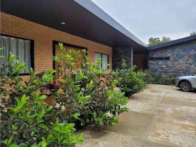 Casa de 4 alcobas en venta en Alto Palmas, Envigado, 500 m² · foto 6 de 20