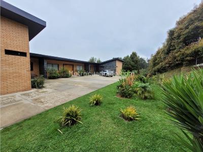 Casa de 4 alcobas en venta en Alto Palmas, Envigado, 500 m² · foto 7 de 20