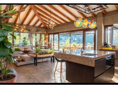 Casa de 3 alcobas en venta en Via San Antonio La Ceja, Rionegro, 454 m² · foto 4 de 20