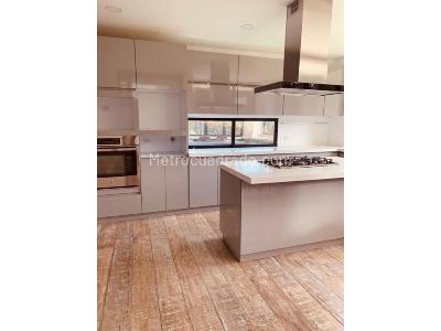 Casa de 4 alcobas en venta en Llanogrande, Rionegro, 410 m² · foto 6 de 15