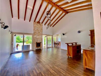 Casa de 3 alcobas en venta en El Tablazo, Rionegro, 380 m² · foto 8 de 20