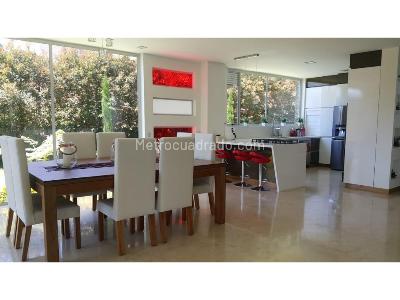 Casa de 4 alcobas en venta en Alto Palmas, Envigado, 450 m² · foto 5 de 20