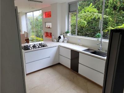 Casa de 4 alcobas en venta en Alto Palmas, Envigado, 450 m² · foto 8 de 20