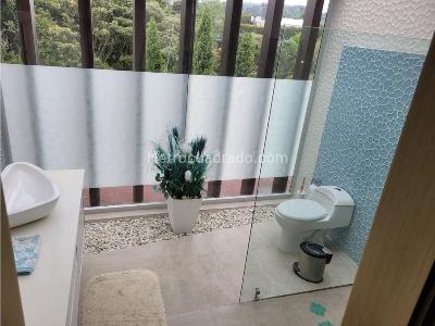 Casa de 4 alcobas en venta en Alto Palmas, Envigado, 450 m² · foto 18 de 20