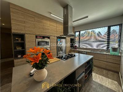 Casa de 4 alcobas en venta en Alto De Las Palmas, Medellín, 1615 m² · foto 3 de 20
