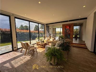 Casa de 4 alcobas en venta en Alto De Las Palmas, Medellín, 1615 m² · foto 6 de 20