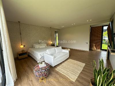 Casa de 4 alcobas en venta en Alto De Las Palmas, Medellín, 1615 m² · foto 18 de 20
