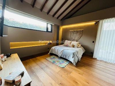Casa de 4 alcobas en venta en Las Palmas, Medellín, 1690 m² · foto 10 de 20