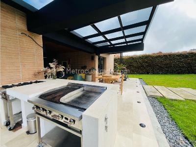 Casa de 4 alcobas en venta en Las Palmas, Medellín, 1690 m² · foto 12 de 20