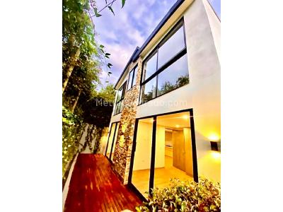 Casa de 4 alcobas en venta en Vereda Galicia, Rionegro, 180 m² · foto 3 de 17