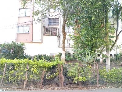 Casa de 3 alcobas en venta en Laureles, Medellín, 103 m² · foto 13 de 13