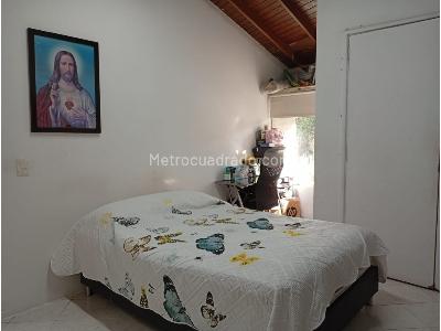 Casa de 3 alcobas en venta en Laureles, Medellín, 103 m² · foto 3 de 13