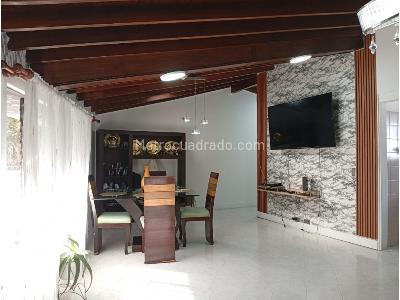 Casa de 3 alcobas en venta en Laureles, Medellín, 103 m² · foto 5 de 13