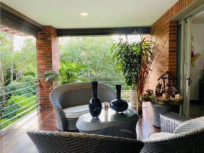 Casa de 3 alcobas en venta en Envigado, Medellín, 650 m² · foto 6 de 20