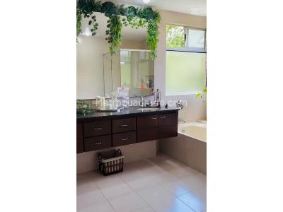 Casa de 3 alcobas en venta en Envigado, Medellín, 650 m² · foto 12 de 20