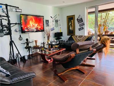 Casa de 3 alcobas en venta en Envigado, Medellín, 650 m² · foto 13 de 20
