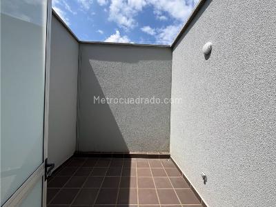 Casa de 3 alcobas en venta en El Porvenir, Rionegro, 220 m² · foto 8 de 19