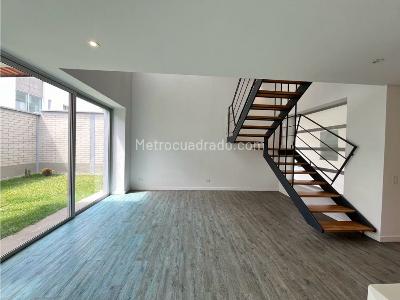 Casa de 3 alcobas en venta en El Porvenir, Rionegro, 220 m² · foto 3 de 13