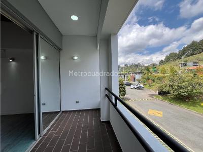 Casa de 3 alcobas en venta en El Porvenir, Rionegro, 220 m² · foto 6 de 13