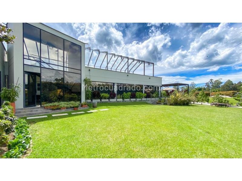 Casa en Arriendo, Llanogrande, Rionegro - 3