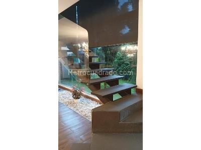 Casa de 3 alcobas en venta en Llanogrande, Rionegro, 378 m² · foto 9 de 10