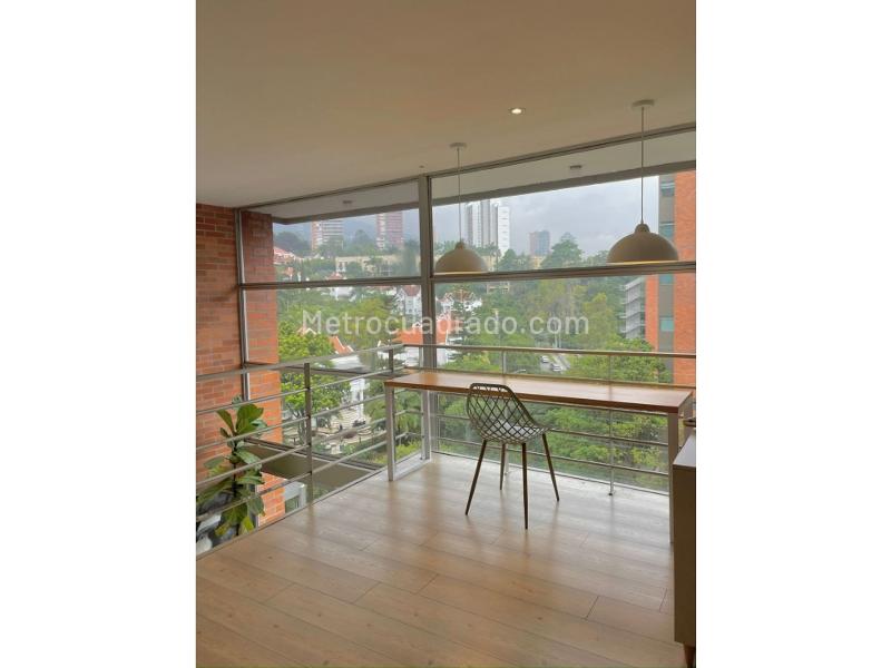 Apartamento Moderno de 2 Alcobas y 4 Baños en El Tesoro - 2