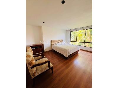 Apartamento en venta en El Poblado, Medellín · foto 11 de 20