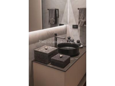 Apartamento de 2 alcobas en venta en El Poblado, Medellín, 240 m² · foto 19 de 20
