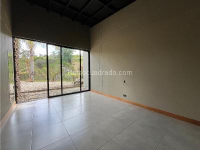 Casa de 3 alcobas en arriendo en Ojo De Agua, Rionegro, 230 m² · foto 8 de 14