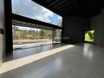 Casa de 3 alcobas en arriendo en Ojo De Agua, Rionegro, 230 m² · foto 11 de 14