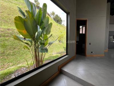 Casa en Arriendo, Ojo De Agua, Rionegro