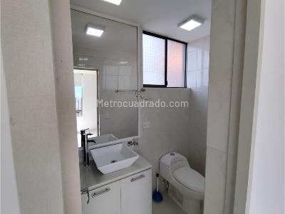 Apartamento de 4 alcobas en venta en El Poblado, Medellín, 171 m² · foto 11 de 20