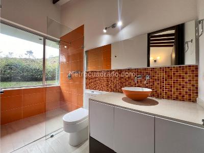 Casa de 5 alcobas en venta en Sebastiana, Envigado, 400 m² · foto 12 de 15