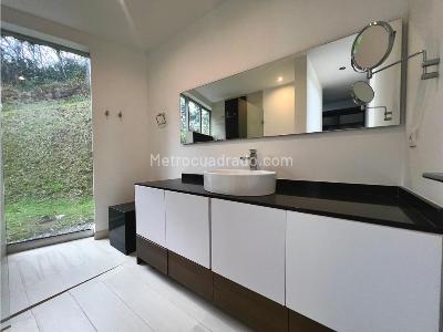 Casa de 5 alcobas en venta en Sebastiana, Envigado, 400 m² · foto 13 de 15