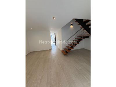 Casa de 4 alcobas en venta en Barro Blanco, Rionegro, 220 m² · foto 3 de 14