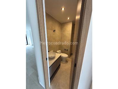 Casa de 4 alcobas en venta en Barro Blanco, Rionegro, 220 m² · foto 13 de 14