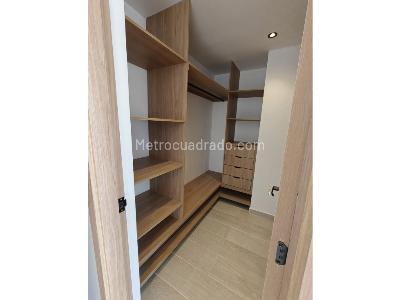 Casa de 4 alcobas en venta en Barro Blanco, Rionegro, 220 m² · foto 14 de 14