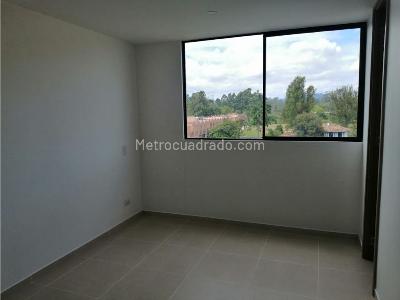 Apartamento de 3 alcobas en venta en El Porvenir, Rionegro, 78 m² · foto 5 de 9