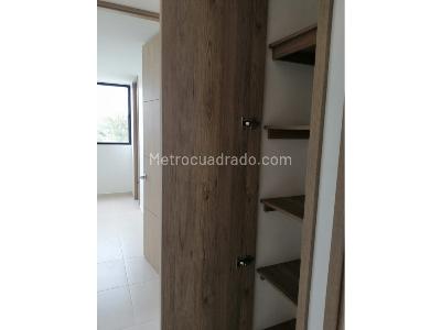 Apartamento de 3 alcobas en venta en El Porvenir, Rionegro, 78 m² · foto 7 de 9