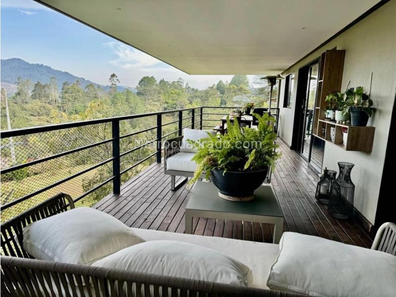 4BR House in El Retiro (310 m²) - 5