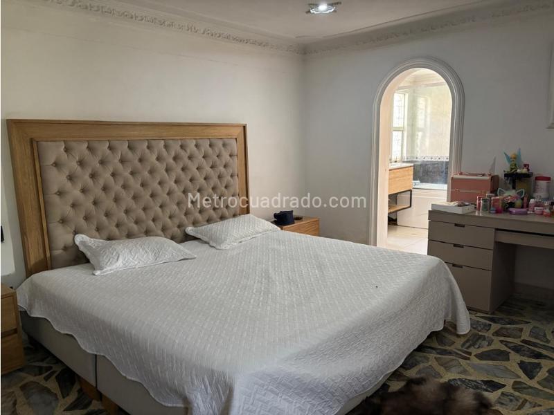 Casa de 5 Alcobas Pet Friendly con 5 Baños en Palmas - 7