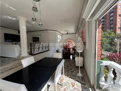Casa de 5 alcobas en arriendo en Las Palmas, Medellín, 1000 m² · foto 4 de 14