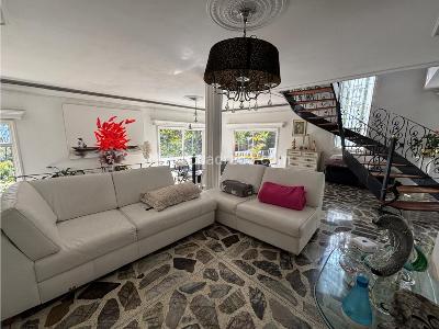 Casa de 5 alcobas en arriendo en Las Palmas, Medellín, 1000 m² · foto 10 de 14