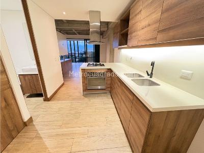 Apartaestudio en venta en Ciudad Del Rio, Medellín, 49 m² · foto 2 de 9