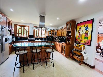 Casa de 4 alcobas en venta en Sabaneta, Medellín, 1530 m² · foto 6 de 20